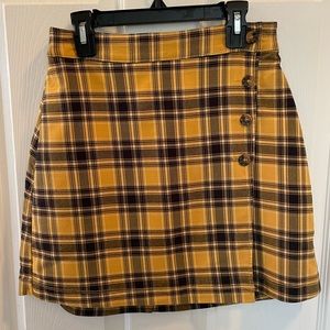Hollister Yellow Plaid Skirt- Never Worn
